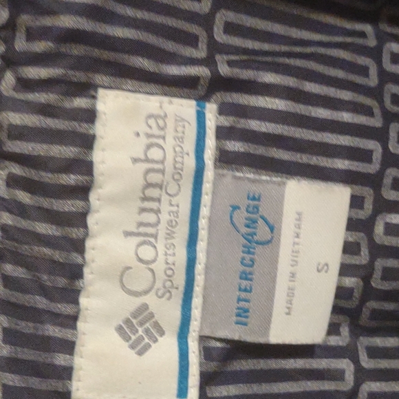 EUC columbia puffer coat - Picture 2 of 5